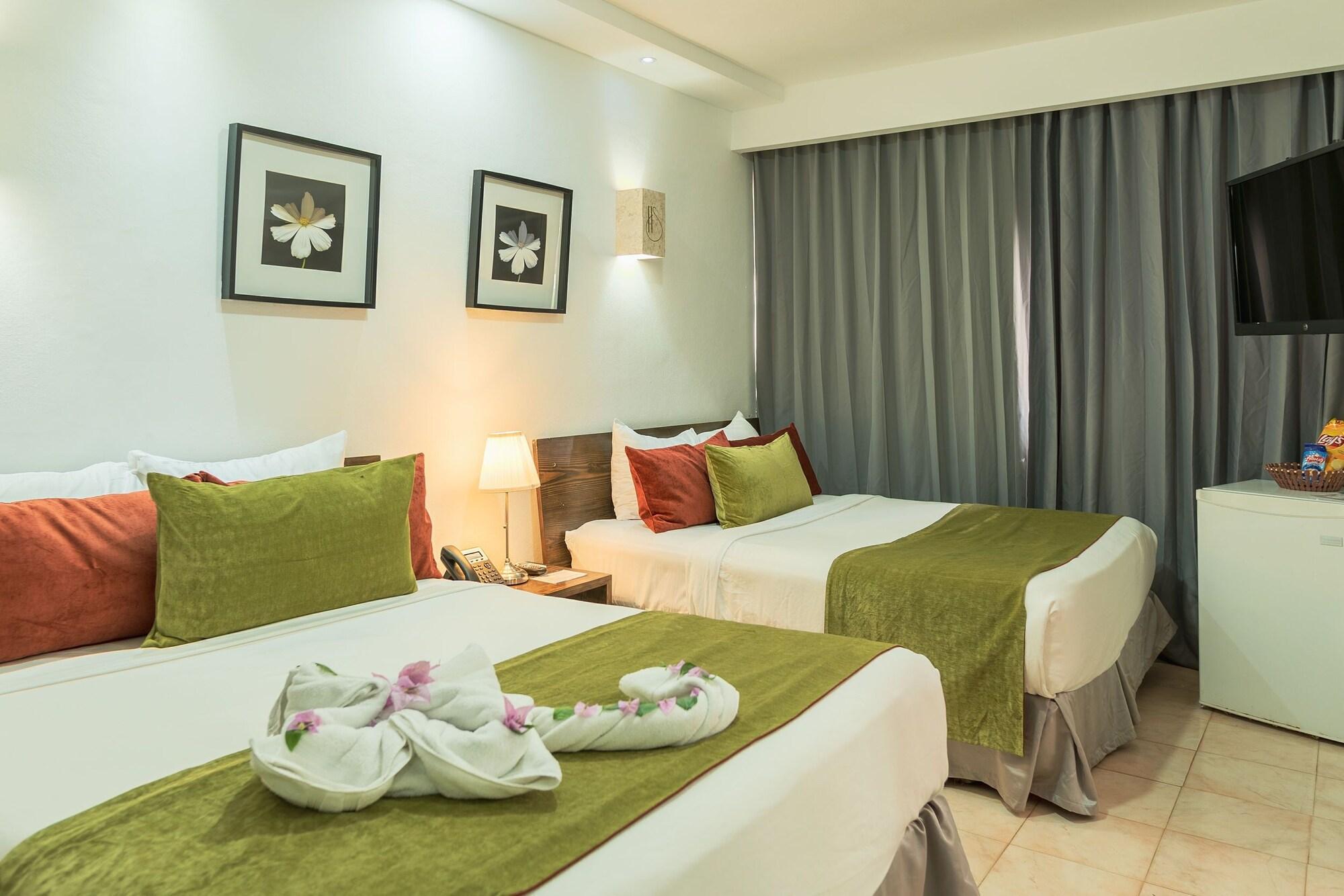 Hotel Silvestre لا رومانا المظهر الخارجي الصورة
