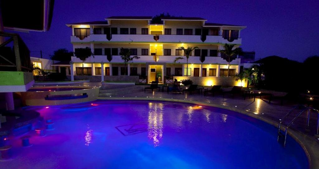 Hotel Silvestre لا رومانا المظهر الخارجي الصورة